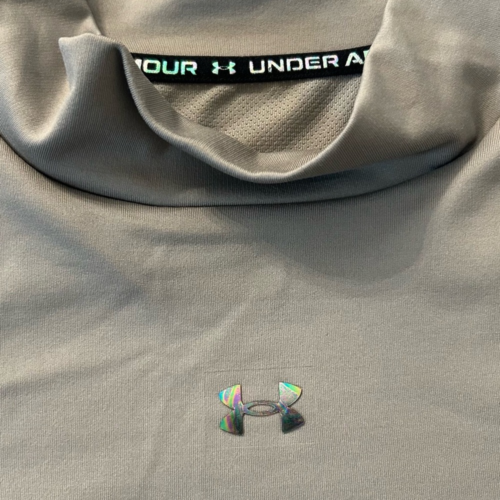 Under Armour Funnel Neck Top